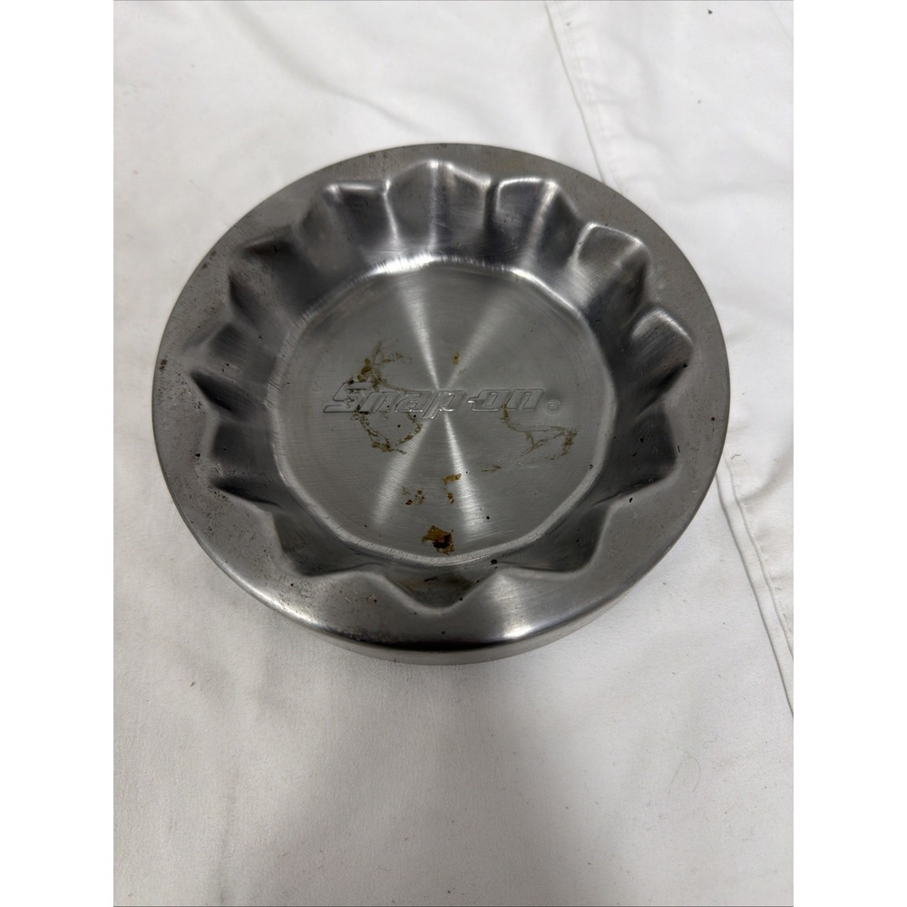 Vintage Snap On Tools Magnetic Dish 6" Socket Style
